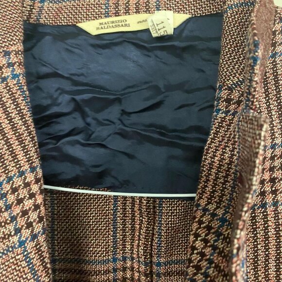 Maurizio Raldassari Suit - Picture 2 of 3